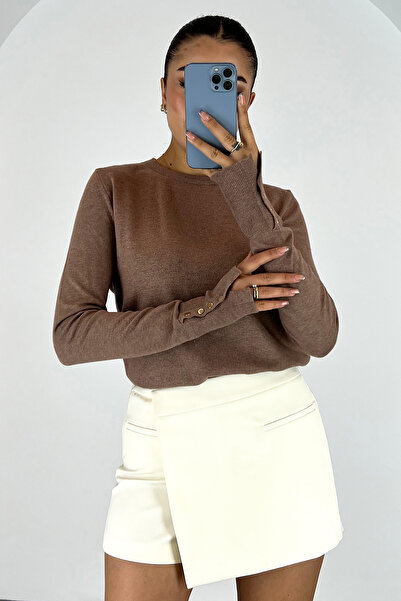 Lafaba Women's Mink Crew Neck Buttoned Knitwear Sweater