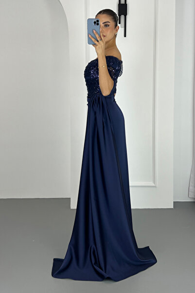 Lafaba Női sötétkék csónaknyakú flitteres hosszú estélyi ruha
