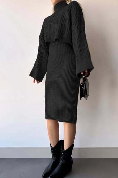 MODA Σετ με πλεκτό πουλόβερ με ψηλό λαιμό και πλεκτό φόρεμα με μοτίβο