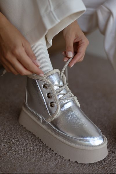 selinshoes Γυναικείες μπότες Hugo Lace-Up με χοντρή σόλα με γούνα εσωτερικά - ΑΣΗΜΕΝΙΟ