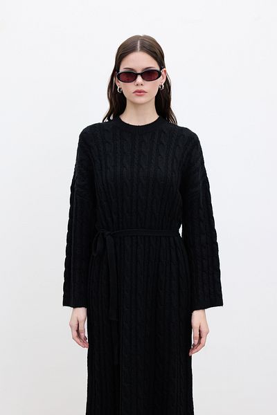 Manuka Schwarzes Strickkleid – Haargeflecht-Design