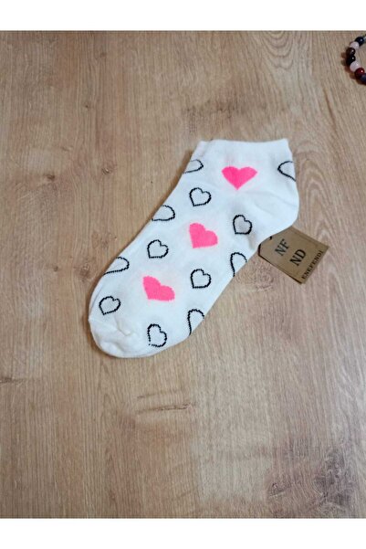 ENEFENDİ Бели памучни чорапи с сърцевиден мотив - Kisakonç 36-40