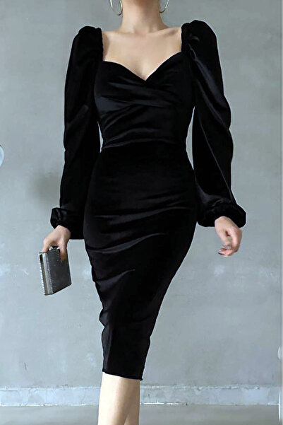 Vivika Tam Kalıp Rahat Kadife Kumaş Kalp Yaka Prenses Kollu Midi Boy Yırtmaçl...