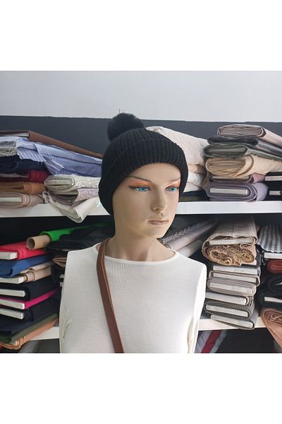 EFİL Pompom Knitted Beret