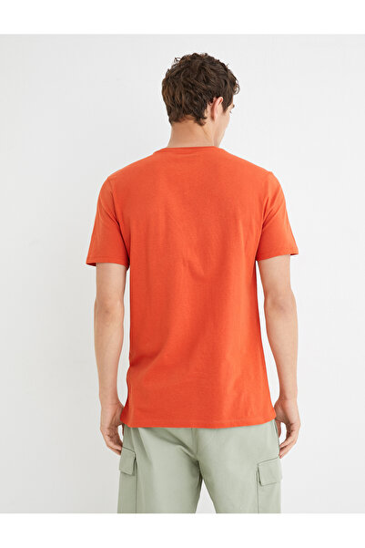 Koton T-shirt basic o dopasowanym kroju, z okrągłym dekoltem, krótkim rękawem, bawełniany