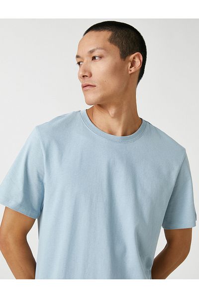 Koton Βασικό T-Shirt Slim Fit Crew Neck Βαμβακερό κοντό μανίκι