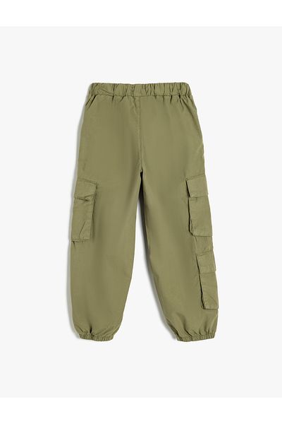 Koton Gefütterte Fallschirmhose aus Baumwolle mit Schnürung an der Taille und Pattentaschen
