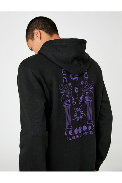 Koton Basic-Kapuzenpullover mit Fernost-Print und langen Ärmeln