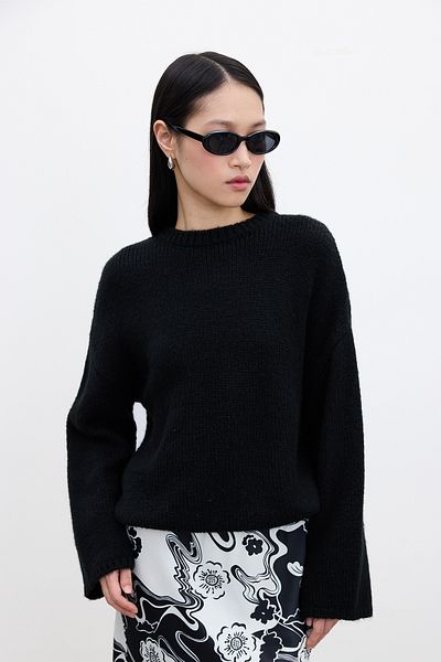 Manuka Schwarzer Oversize-Pullover