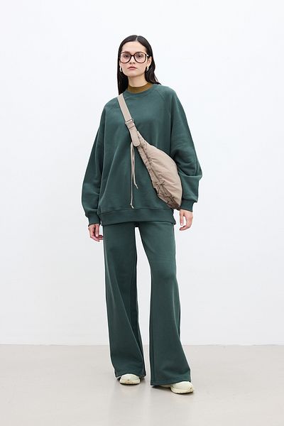 Manuka Green Comfortable Basic Pants