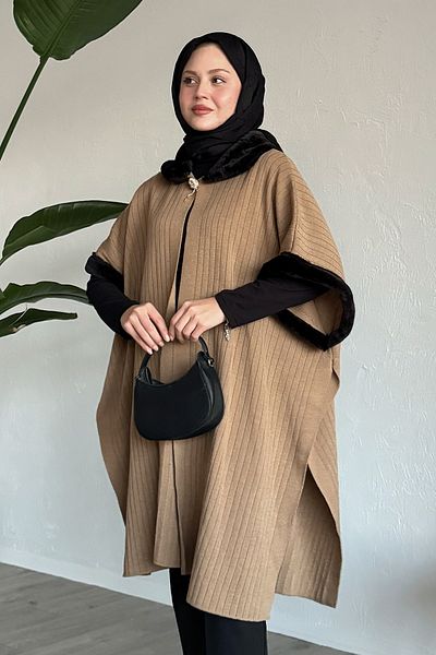 InStyle Πόντσο Camel Size XL - Με Λεπτομέρεια Καρφίτσας