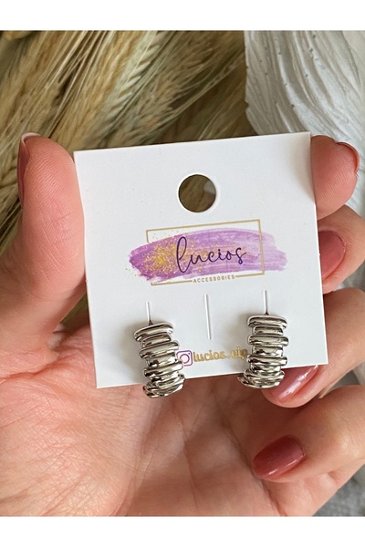 Lucios ALTIN İŞÇİLİKLİ KARARMAZ SERİ KÜÇÜK BOY HALKA KÜPE