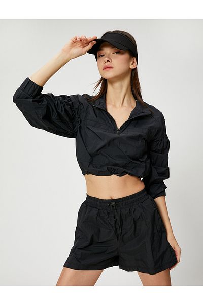 Koton Pantaloni scurți de damă negri standard cu talie elastică 3sak40010nw