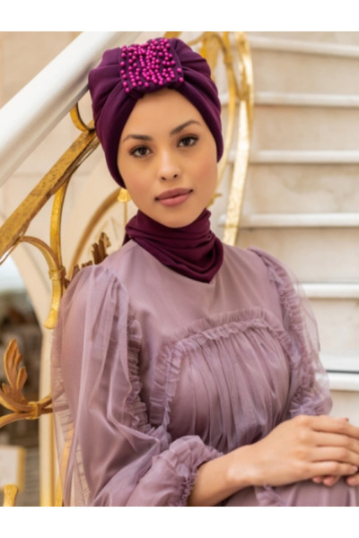 Differenza Plum Sandy Pearl Filled Bonnet Design