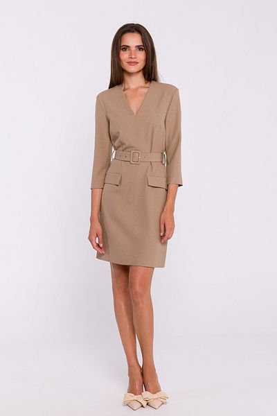 Stylove O rochie simplă cu centură în talie