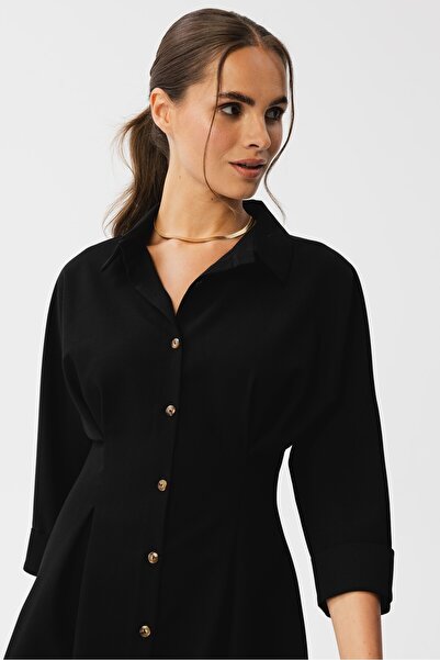 Stylove A shirt dress with pleats at the waist