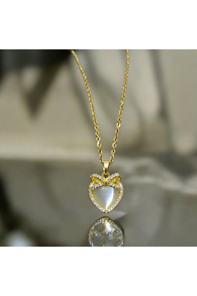 feyza collection قلادة من حجر الزركون على شكل قلب 316L من الفولاذ الذهبي المقاوم للتشويه