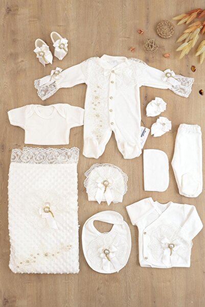 Sitilin Kız Bebek Kumaş Beyaz Dantelli Taşlı Lüks 10 Lu Hastane Çıkışı Set ST...
