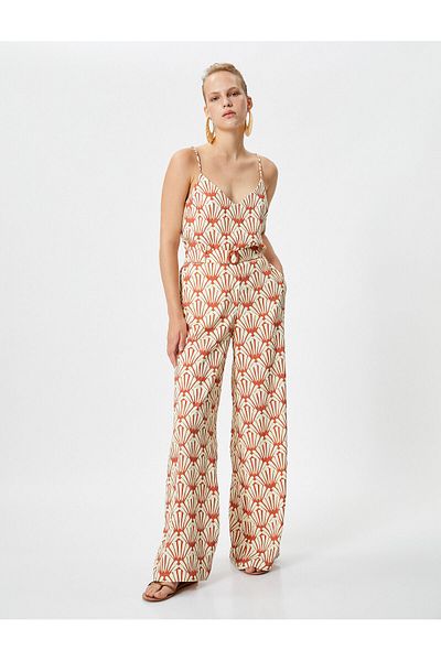 Koton Şahika Ercümen – Hose mit weitem Bein und Gürtel, Modell X