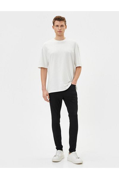 Koton Schwarze Jeanshose für Herren von Justin – 4sam40053nd