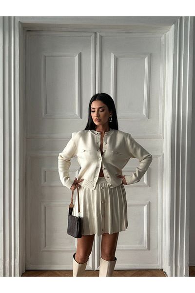 128ve980 Women's Buttoned Long Sleeve Skirt Kit Suit