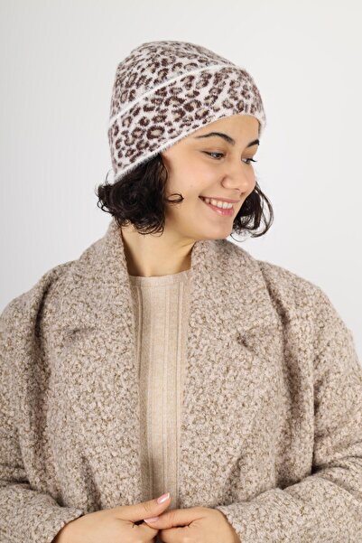 MinaCarin المرأة ليوبارد كريم رقيقة فروي الصوف المخلوطة قبعة صغيرة