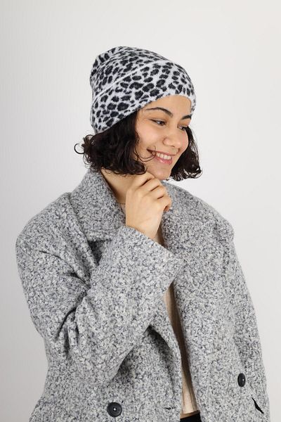 MinaCarin Women's Leopard White Thin Feather Wool Blended Beanie
