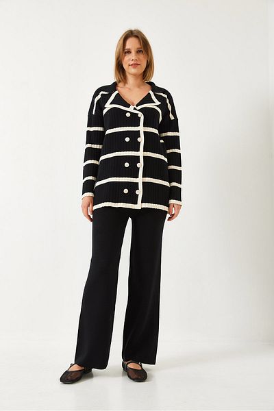 Bianco Lucci Women's Buttoned Patterned Bottom Top Set 60351374