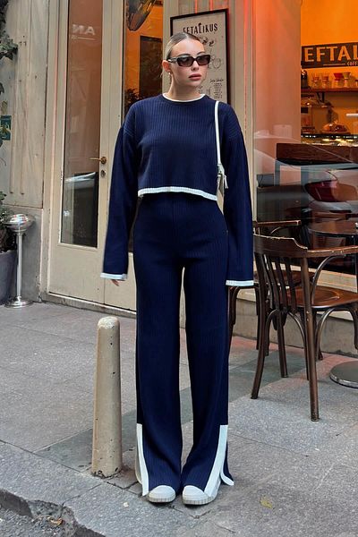 Swist Sötétkék Intersiye csíkos hasított kötött Crop-Pants női kötöttáru alsó-felső szett