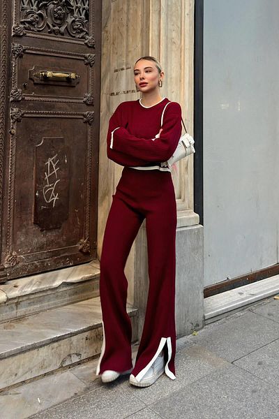 Swist Claret Red Interesser csíkos hasított kötött Crop-Pants női kötöttáru alsó-felső szett