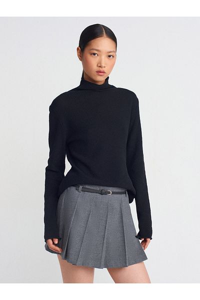 Dilvin 10681 Pulover de tricotaj cu textura fină cu guler vertical-negru