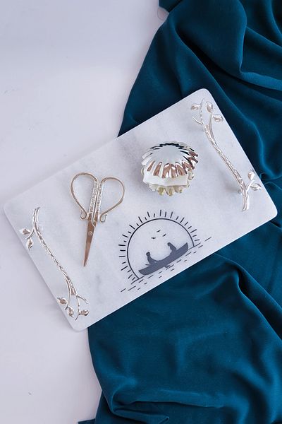 ioadesign Silver Sandal - Real Fine Marble Promise/Engagement Tray (32X20 cm) Scissors Oyster Ring Holder