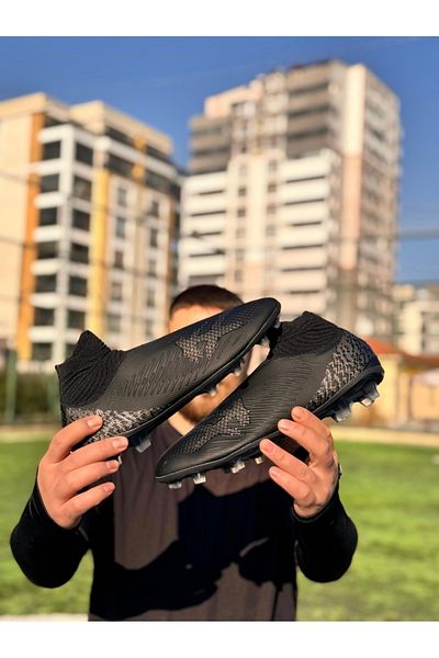 KXSPOR Noi ghete de fotbal KX „Blanka” de nivel Elite