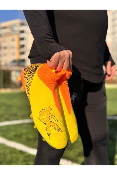 KXSPOR Noi ghete de fotbal KX „Blanka” de nivel Elite