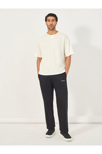 Styli Oversized Honeycomb Textured Knit T-Shirt