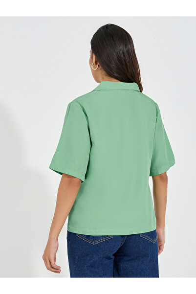 Styli Solid Loose Fit Buttoned Shirt with Lapel Collar