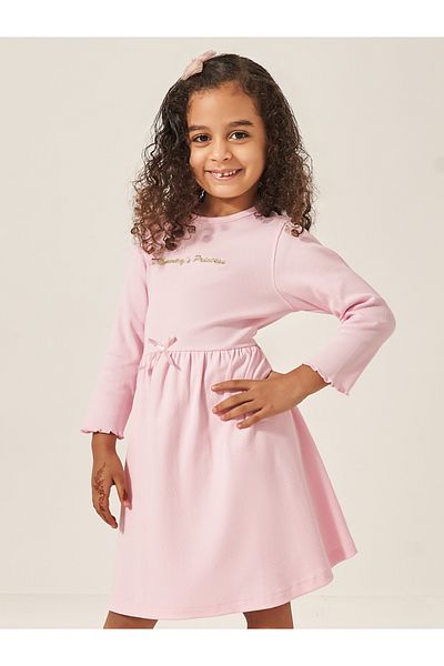Styli Embroidered Slogan Pleated Waist Rib Knit Dress