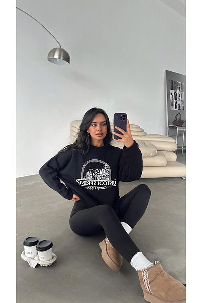 mydukkan.co Unicoi Springs Trei fire Oversize Sweat Negru