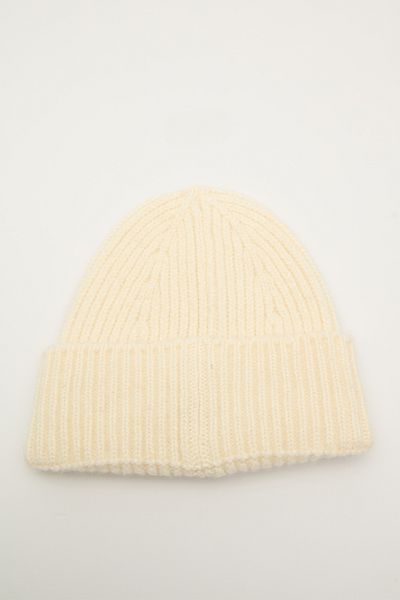 Manuka Baskenmütze Ecru – Dickes Strickdesign