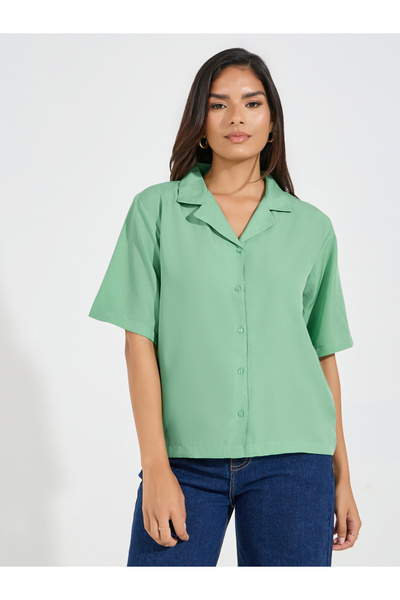 Styli Solid Loose Fit Buttoned Shirt with Lapel Collar