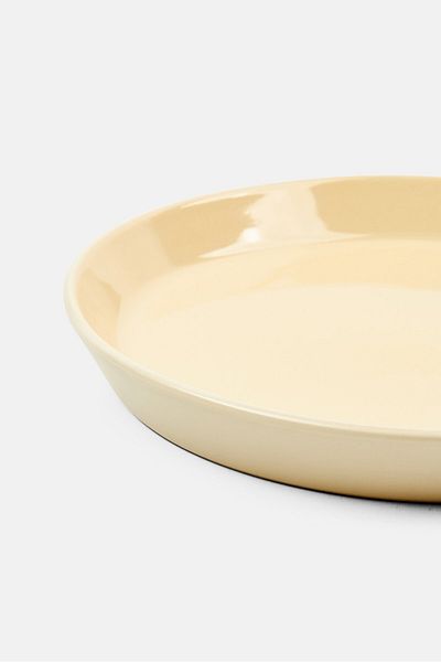 Muy Mucho Flat Serveware Plate, Beige