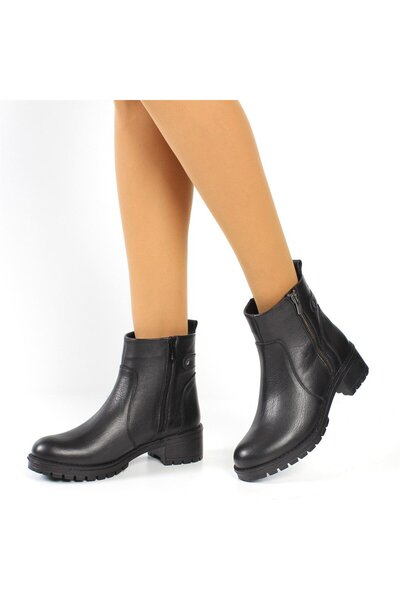 Celal Gültekin Kadın Siyah Çift Fermuarlı Kalın Tabanlı Deri Bot