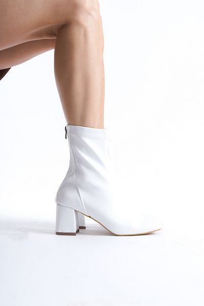 Moda Değirmeni Дамски еластични ботуши White Skin BG1171-116-0001