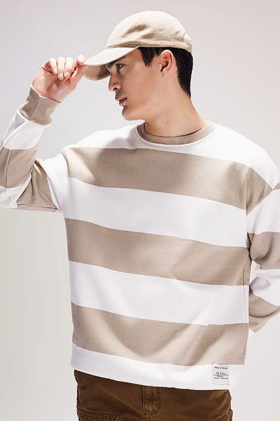 DeFacto Boxy Fit Crew Neck Striped Woven Label Sweatshirt A9066Ax23Au