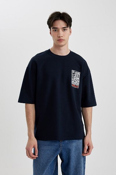 DeFacto Airwalk Loose Fit Crew Neck Back Printed Short Sleeve T-Shirt B1931ax24sp