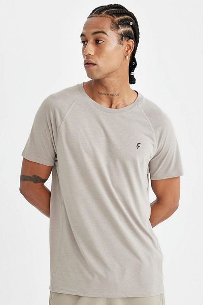 DeFacto Sport-Kurzarm-T-Shirt mit Rundhalsausschnitt – C9182ax24au
