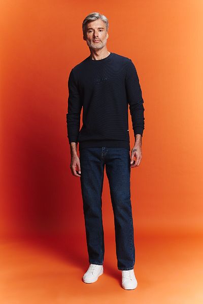 DeFacto Bedrucktes Waffel-Sweatshirt mit normaler Passform und Rundhalsausschnitt B1870ax23au