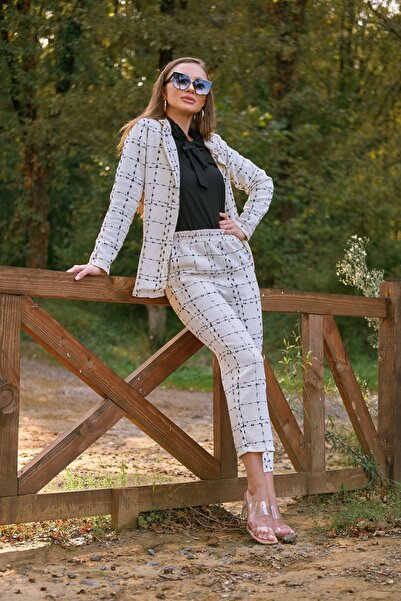 KÜÇÜĞÜM BUTİK White Tweed Button Detailed Long Jacket and Trousers Set (Jacket-Pant)