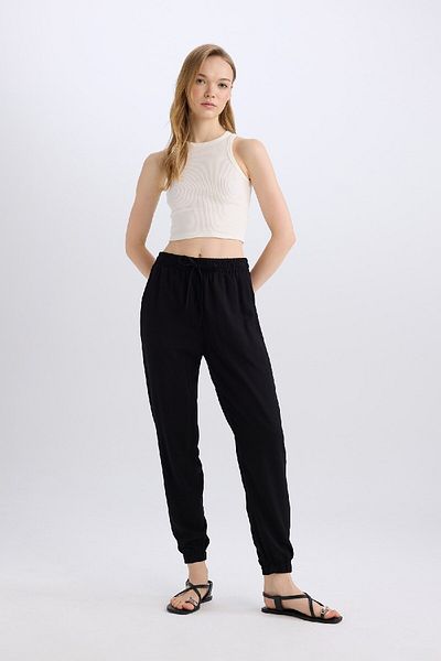 DeFacto Viskose-Jogginghose – Basic-Hose mit normaler Taille, knöchellang, Taschen, 24 Jahre 801000868