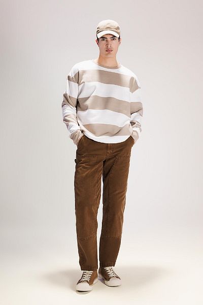 DeFacto Boxy Fit Crew Neck Striped Woven Label Sweatshirt A9066Ax23Au